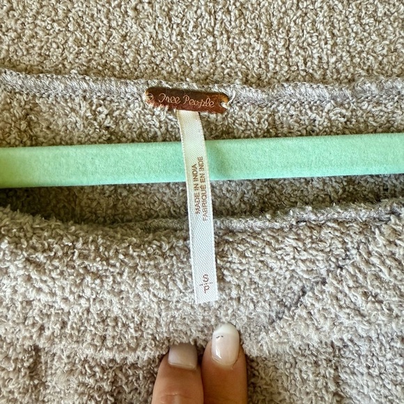 Free People Cabin Fever Pullover in Size Small - Picture 6 of 8